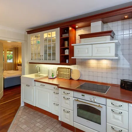 Residenz Prorer Wiek - 02 *